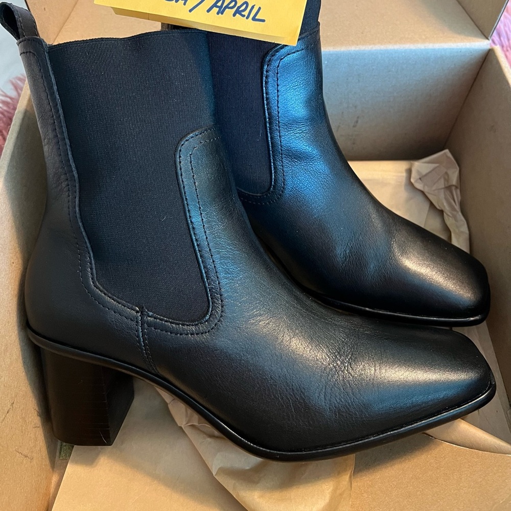 Portland Leather Goods/Patina Vero Chelsea Boots, sz 10